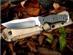 gunsknivesgear:  Busse Tankbuster.