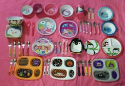 twinkletwinklelittlesblog:  💖My little dish/utensil collection💖 