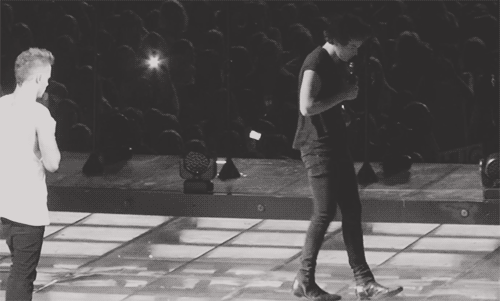 verystyles:  “i can do the dirty dancing dance”   