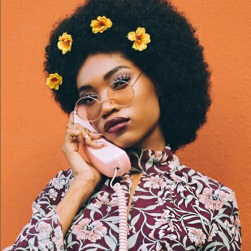 r-eal-life: Afro Hair with flowers