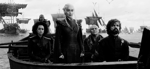 rubyredwisp:Daenerys reaching Westeros and battling the Lannisters (requested by oberynmartell)