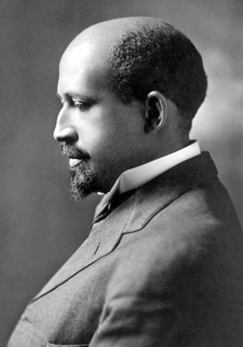 universitybookstore: Addison Scurlock (June 19, 1883 – December 16, 1964) was an African American ph