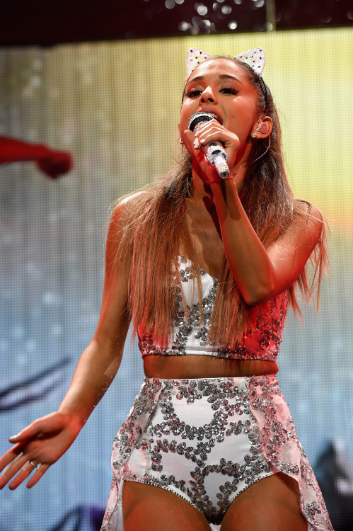 picturesforkatherine: Ariana Grande at the Hot 99.5 Jingle Ball