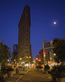 about-usa:  Flatiron Building - New York