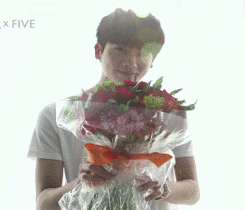 min-who:    ZE:A FIVE Voulez-Vous Album Preview   
