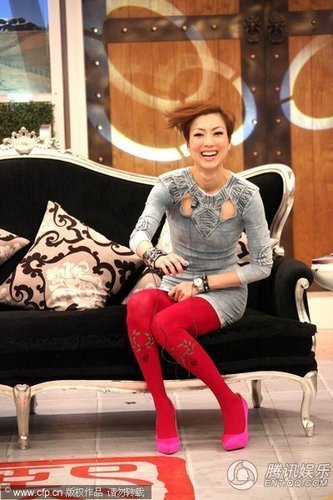 Hong Kong singer/actress Sammi Cheng