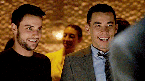 tl-hoechlin:＼（＾▽＾）／