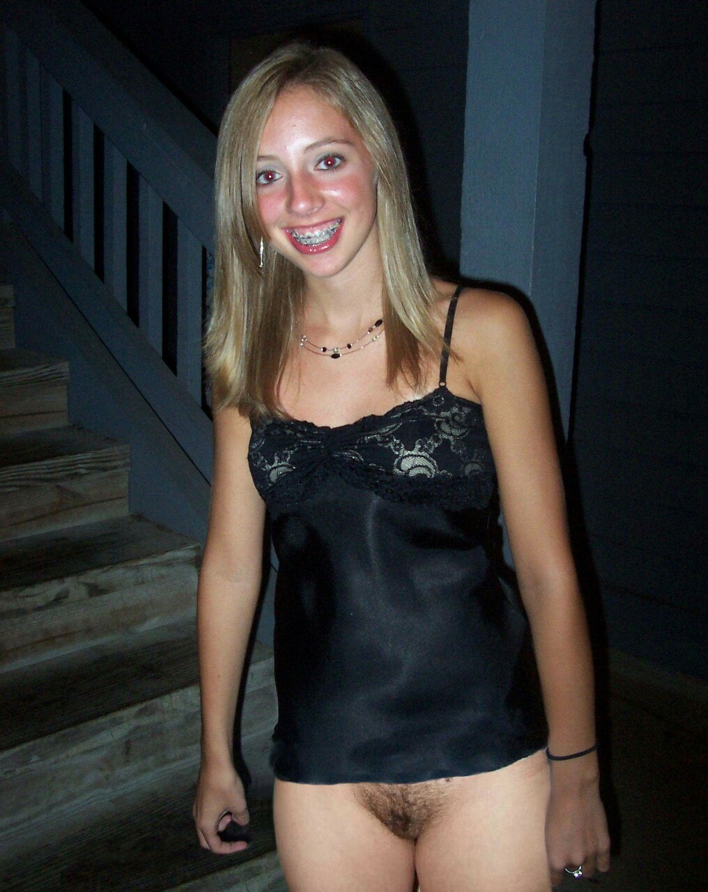 Bottomless Girls I Like