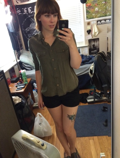 cumbustible:  @ Davis get better lighting in your room to help my selfies