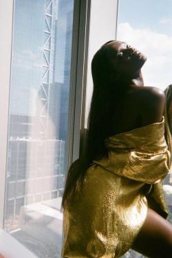 lucesolare: Duckie Thot by Airik Henderson