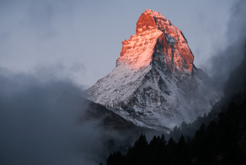 maxlikesit:  Matterhorn, Alps