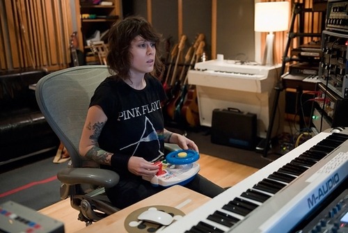 rainbowsandfood:  I THINK IT’S TIME TO TALK ABOUT HOW MUCH I LOVE TEGAN’S HAIR YOU GUYS. HER HAIR EVER. BUT MAINLY WHEN IT’S ALL WAVY AND CURLY AND FLUFFY. IT IS THE BEST. IT LOOKS SO SOFT ALL THE TIME.