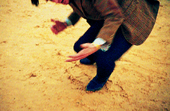 bowtiesandjamjars:brandyalexanders-moved-deactiva:“I’m sorry.”*internal screaming*