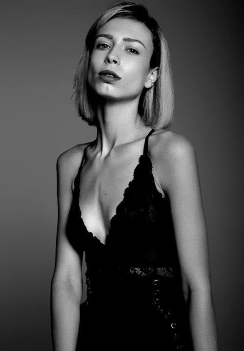 tendernessandtiaras: Loiza Lamers: Woman first, trans second. Winner of “Holland’s Next 