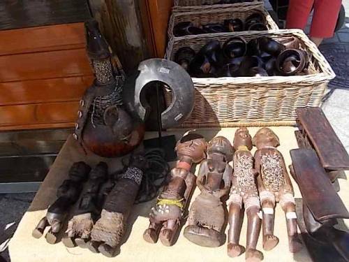 African masks &amp; sculptures (including a chair relief). Offered: Rynek, Wroclaw, Poland - jar