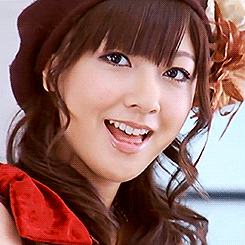 fuckyeahberryzkoubou:  Berryz March! 21. Watashi no Mirai no Danna-sama / Ryuusei Boy [2009.11.11] 