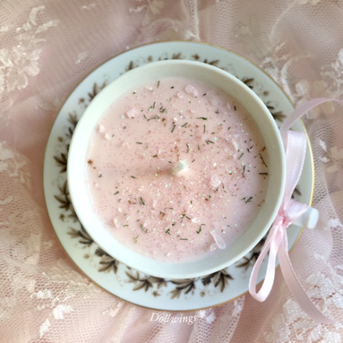 la-petitefille: Delicate Doe: A baby pink + cinnamon-scented mini teacup candle for the softest fore