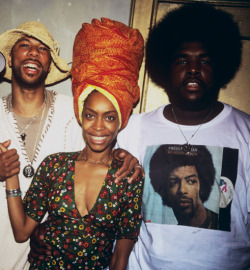 rokthespot:  Common, Erykah Badu and Questlove