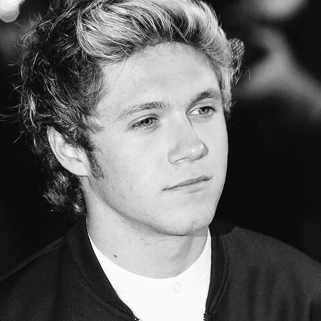 direct-news:  niall: #TB #NRJawards ! 