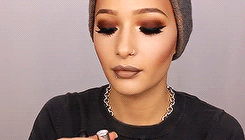 feministlorde:  makeupproject:   Favorite Beauty Gurus: Babylailalov   “I used to compete in skateboarding in middle school with hijab on…you know, I’m a G like that…keeping it real”  It’s not okay to be this stunning 