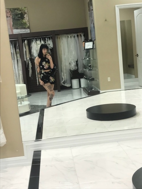 gothcharlotte:  Bought my dress!!! adult photos