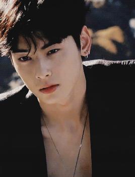 asterocky:  cha eunwoo for gq korea