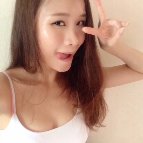 sgsweeties2:  Reblogged by sgsweeties2. Follow for more! Help to share and reblog :) 