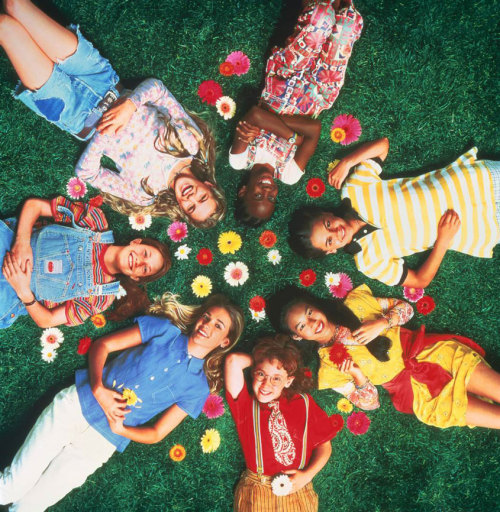 how the baby-sitters club characters would dress in 2015
