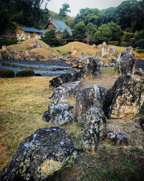 摩訶耶寺庭園 [ 静岡県浜松市 ] ② Makaya-ji Temple Garden, Hamamatsu, Shizuoka ーー美しい石組から鎌倉時代初期の作庭と推定されている、静岡県内及び東海