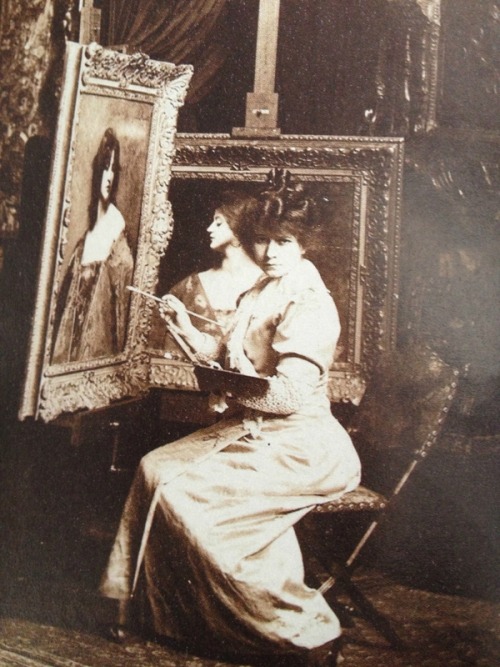 ladylabsinthe: © Edmond Bénard (1838- 1907) Juana Romani dans son atelier, tirage sur papier albumin