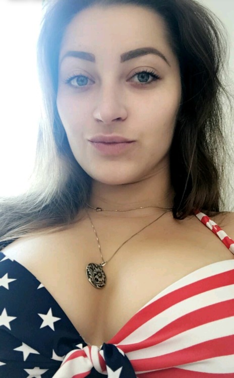 Dani Daniels porn pictures