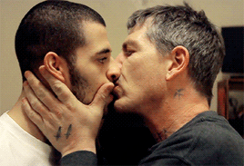 benmendo:Mendelweek Day 6 | Favourite Kiss: Neville + Ashley (Starred Up)