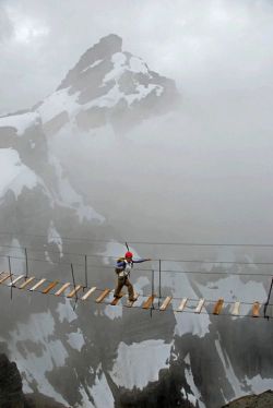letsgoforahike:  Let’s Go For A Hike  Ummmmm, NOPE.
