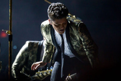 bruno-news:  TBT: Todd Rosenberg photography - Super Bowl XLVIII halftime show