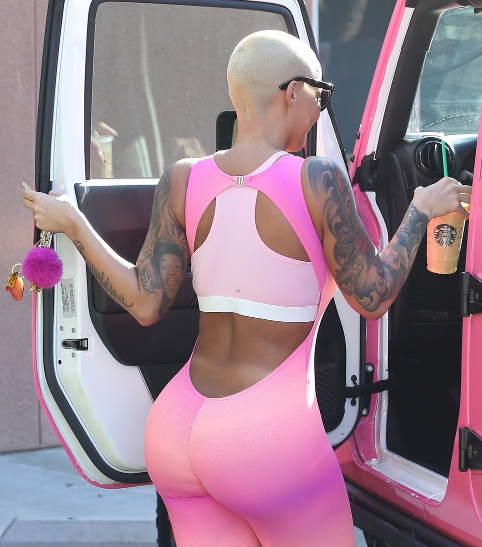 fletchertrowan:  Amber Rose