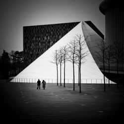 n-architektur:  Lost in Structuration : Couple Philharmonie by Gilderic Photography 