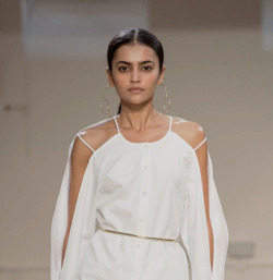 Driflloon:    Natasha Ramachandran @ Palmer Harding Ss16 