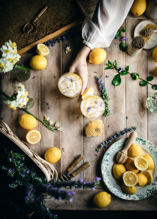 Porn Pics sweetoothgirl:    Rosemary Blossom Lemonade