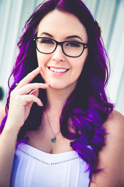 roysyesterdayjam:  My photoshoot with Meg Turney last week felt like hanging out with one of the princesses from Adventure Time. Full gallery available at jonrisinger.com