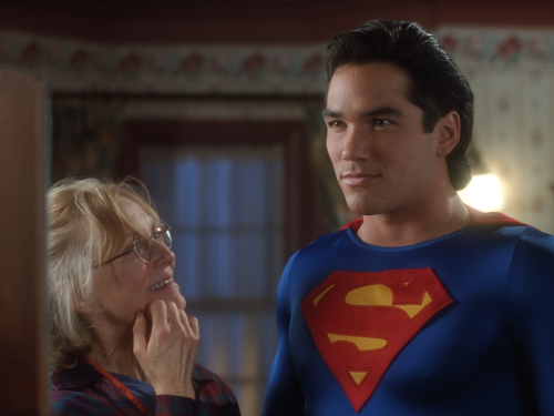 The Pilot (1 of 2)Lois & Clark: The New Adventures of Superman - finally in High Definition. Dea