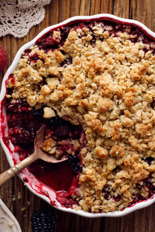 tinykitchenvegan:Keto Blackberry Cobbler