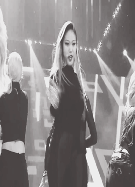 mykpopblacknwhite - Ihasdinowoo