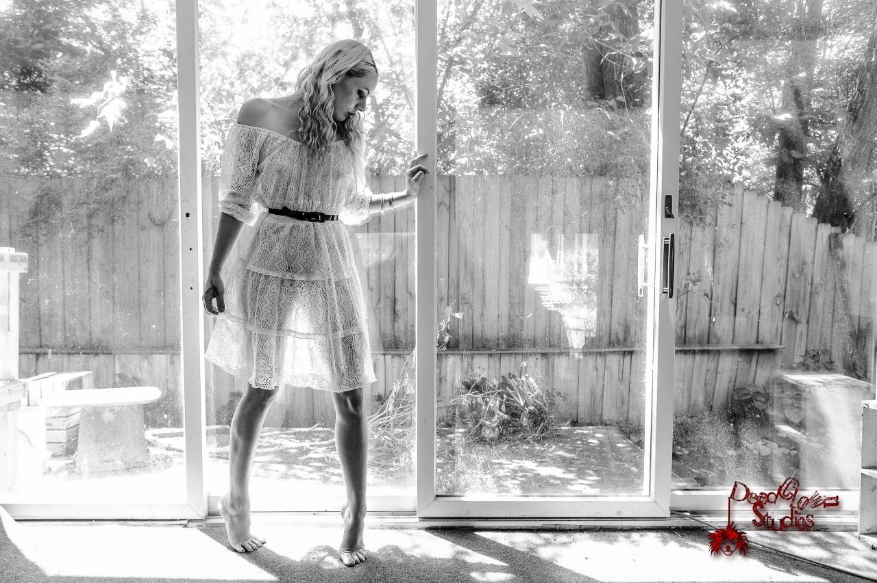 aiyacampbell:  aiya campbell by dead clown studios