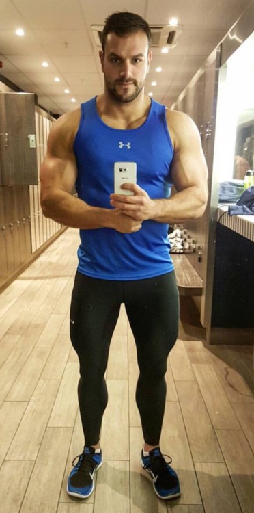 WORKOUT GEAR