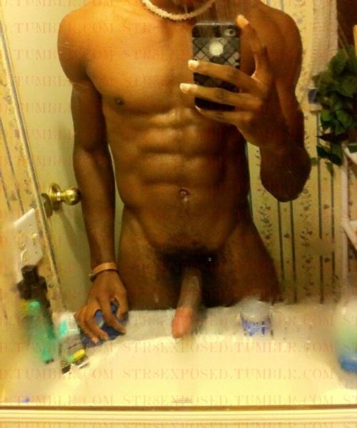 str8exposed:  Submission… http://www.str8exposed.tumblr.com