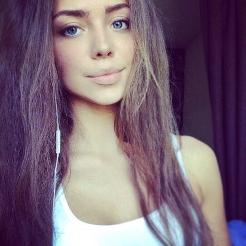 topinstagirls:  @butusofa on topinstagirls.tumblr.com - source [MORE]