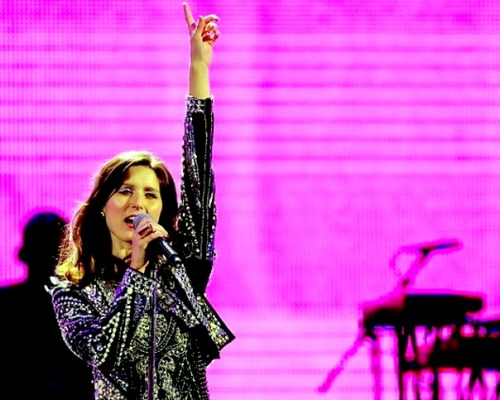elsenderocontinuar:  Fran Valenzuela en el Festival de Viña del Mar - (27/02/2013).