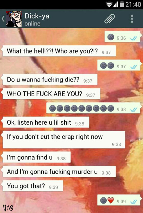 itsamemarshallbanana:  MOOORE LAW SCARING PEOPLE ON WHATSAPP Ok here is a little explanation for this REEEALLY senseless comic:Oh waitThere is noneHahaI always thought that if law had a cellphone he’d message weird stuff to everyone or creep random