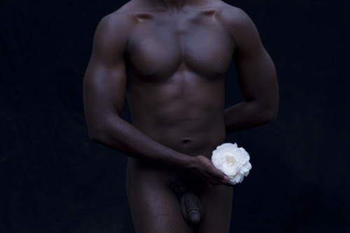 ohthentic:  tormans-space:  blackgayze:  My pics arrived. Model: Me Photographer: San Raquel http://www.sanraquel.com/   Amazing  Oh