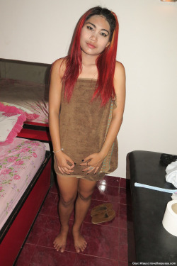 thaipussy:   Redhead Barebacking http://bit.ly/thaipussy